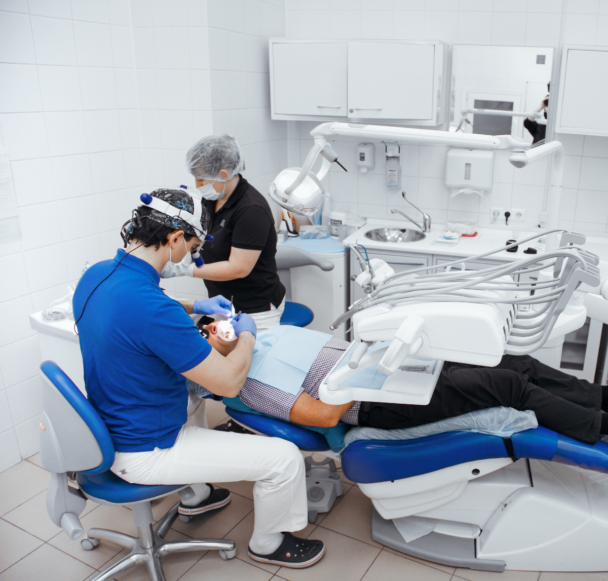 Фотография взята с сайта стоматологии Дмитрович Фэмили https://www.dmitrovich.ru/