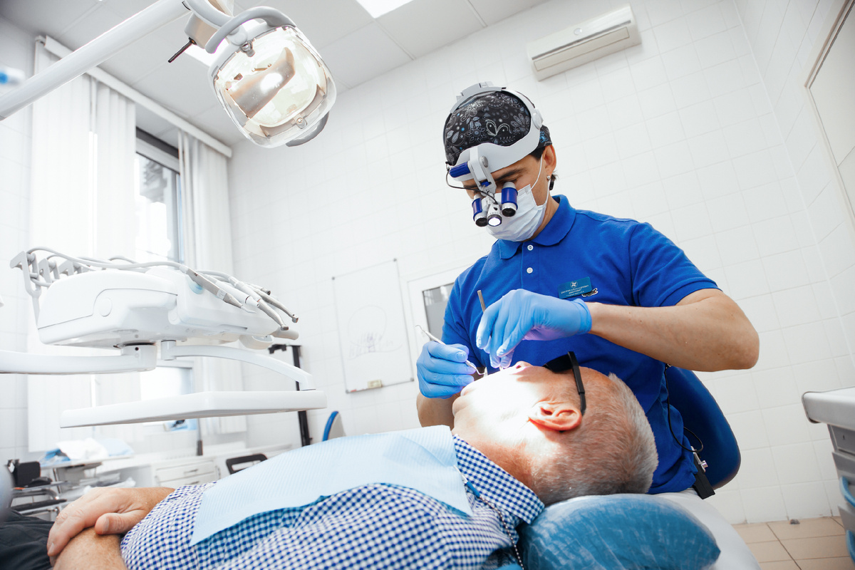 Фотография взята с сайта стоматологии Дмитрович Фэмили https://www.dmitrovich.ru/