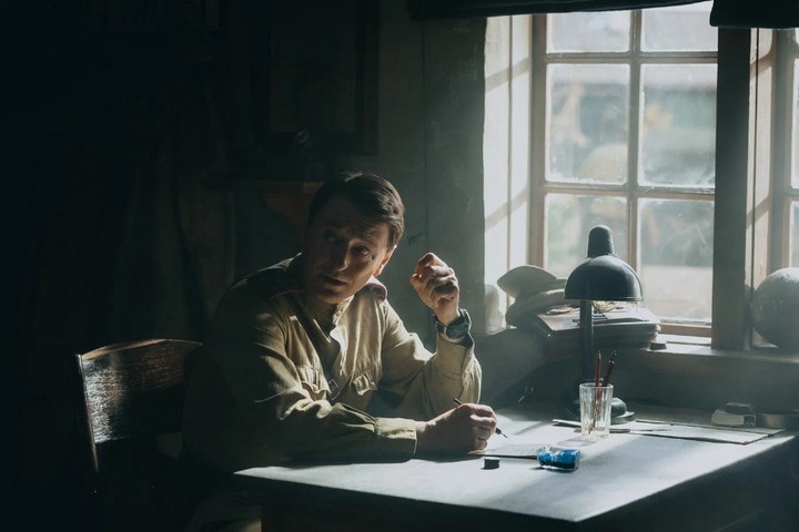 Фото © «Август», режиссеры Никита Высоцкий, Илья Лебедев / Kinopoisk.ru