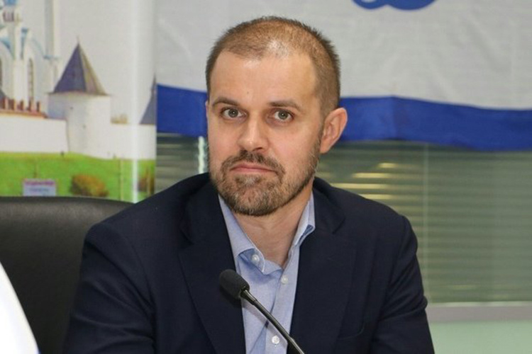    10 лет назад ныне 49-летний Виталий Тимуца был преуспевающим владельцем многомиллиардного бизнеса и влиятельным игроком на татарстанском рынке дистрибьюторских и логистических услуг.   
Фото: vk.com/dynamokazan