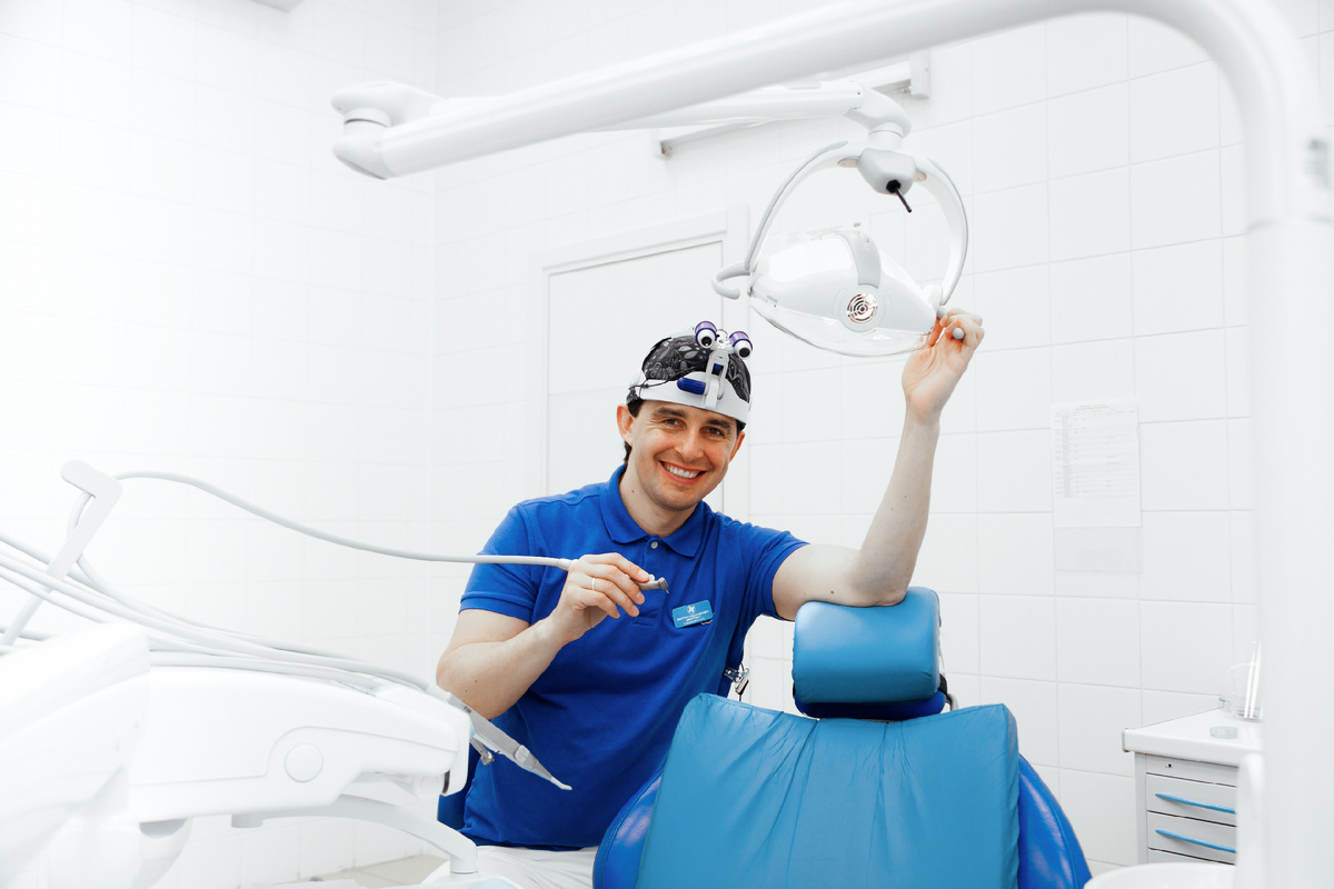 Фотография взята с сайта стоматологии Дмитрович Фэмили https://www.dmitrovich.ru/