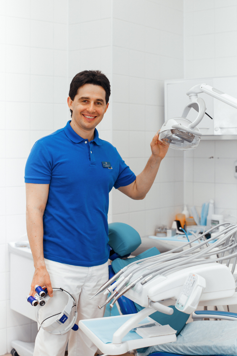 Фотография взята с сайта стоматологии Дмитрович Фэмили https://www.dmitrovich.ru/