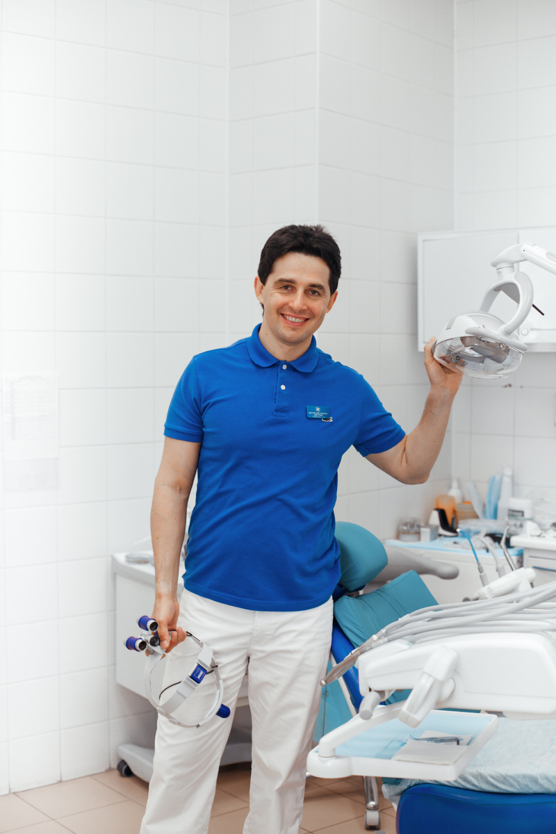 Фотография взята с сайта стоматологии Дмитрович Фэмили https://www.dmitrovich.ru/