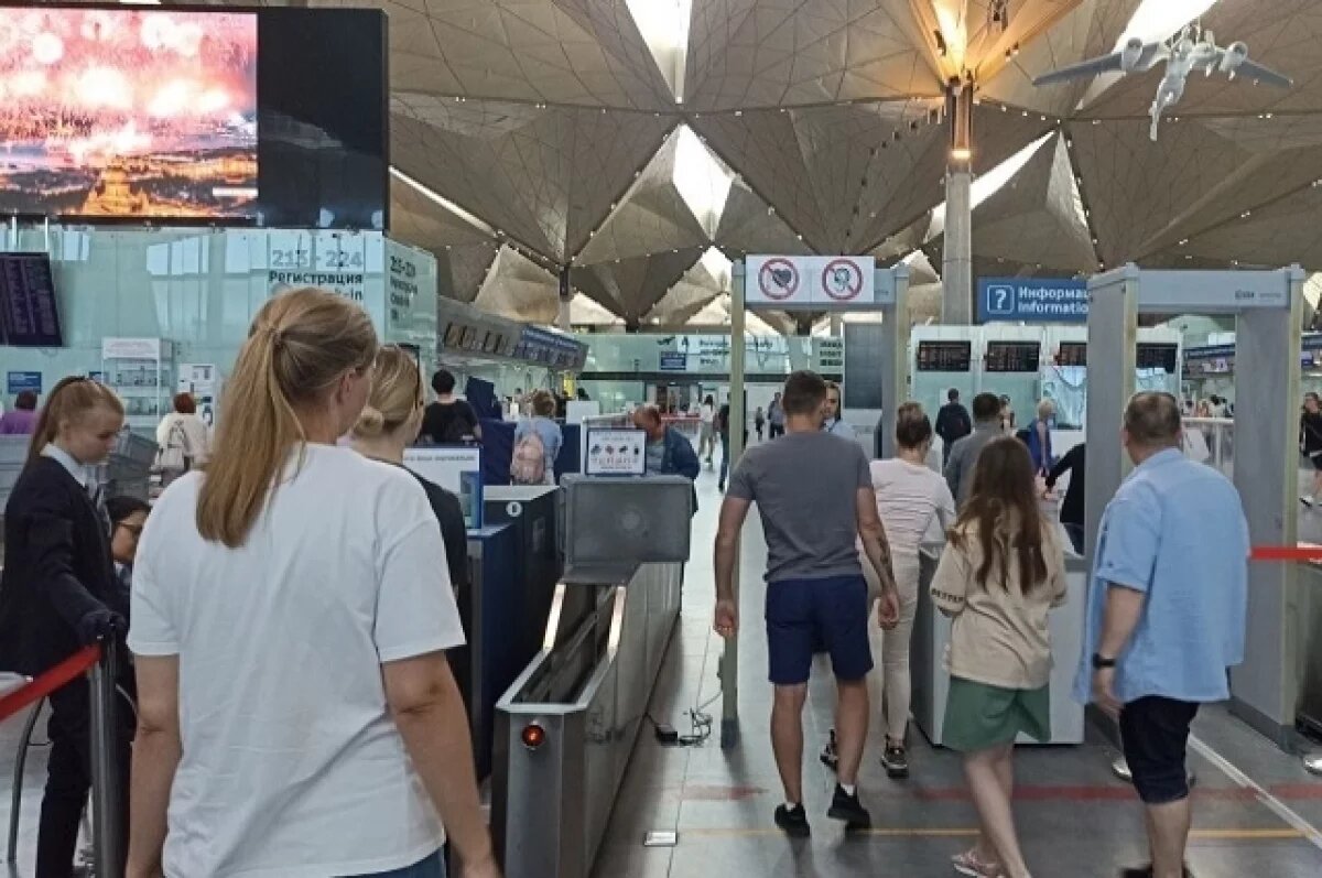    Airbus A330 столкнулся с Superjet в Шереметьево и отстранен от полетов