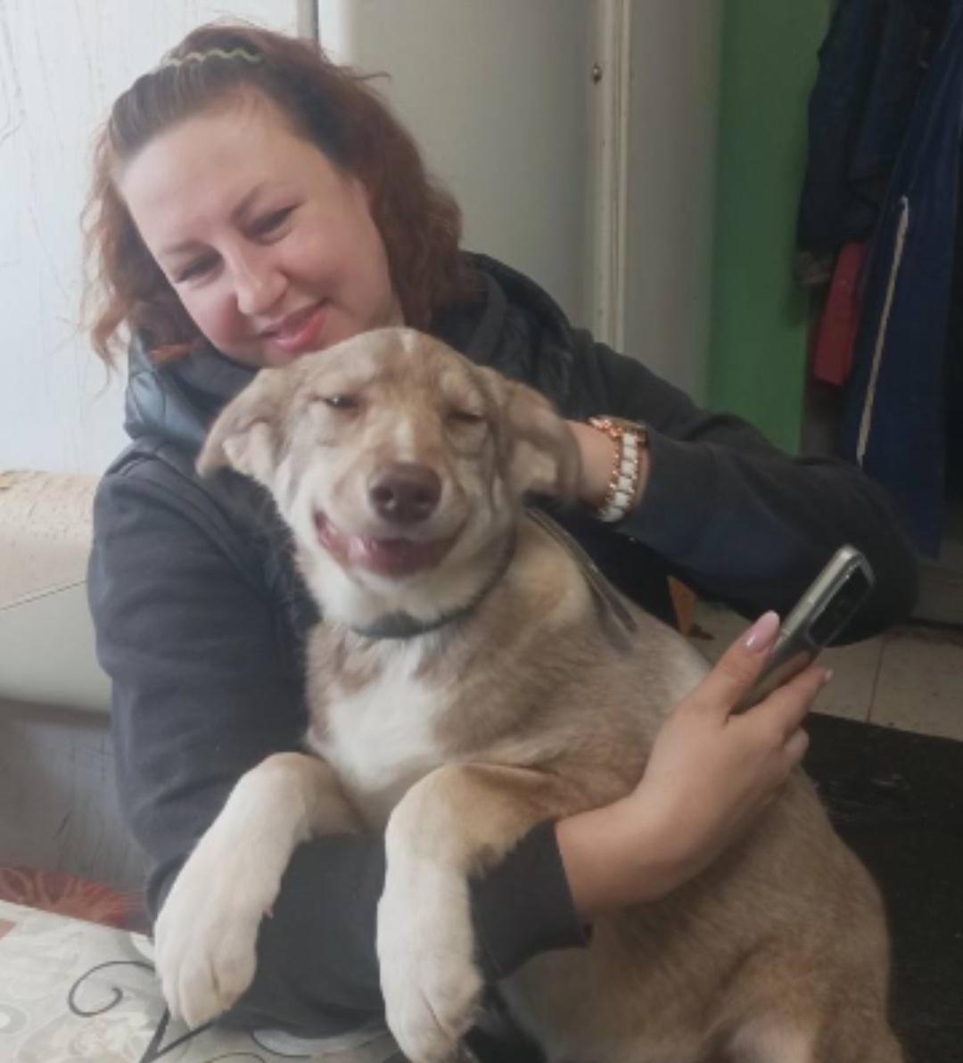 Миа уехала домой самая первая. И теперь она домашняя девочка в семье у Ирины