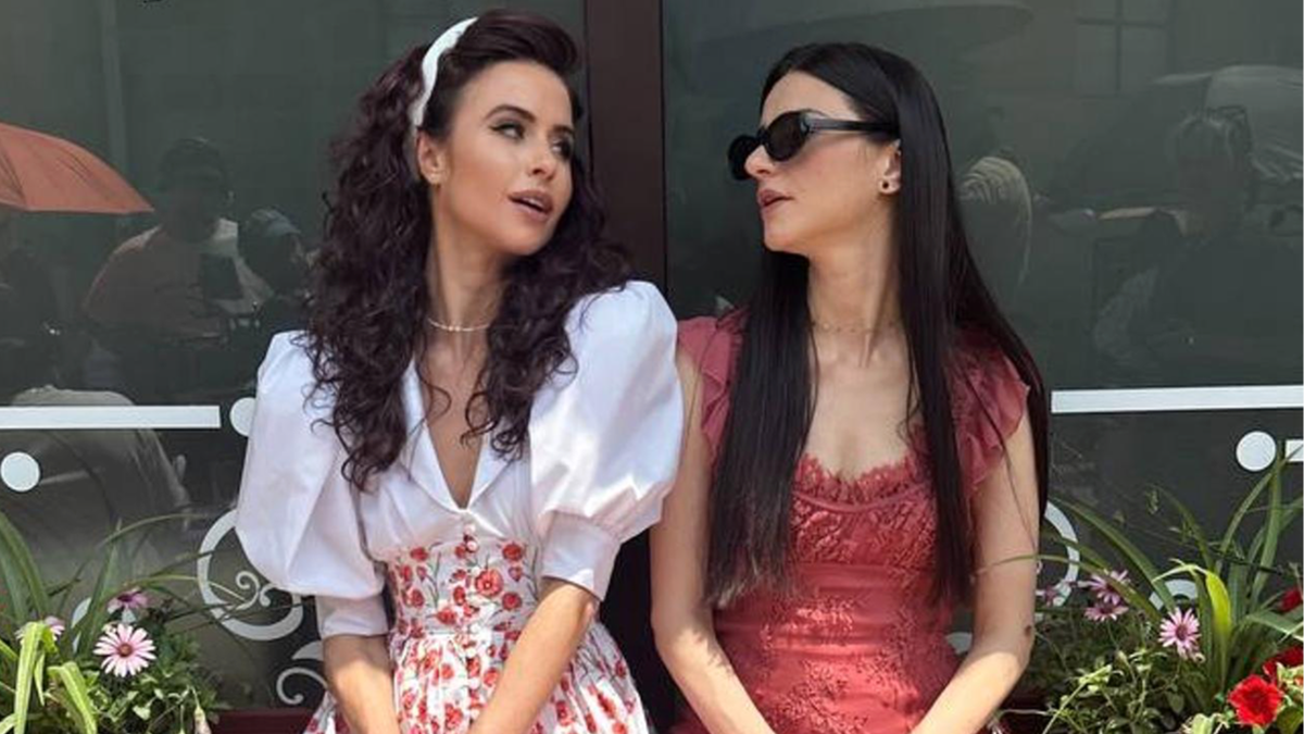    Мирослава Карпович и Анастасия Сиваева. Фото: Telegram-канал Мирослава Карпович