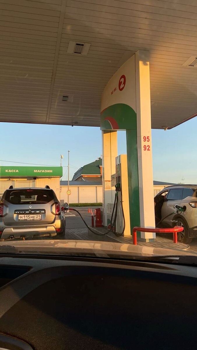 На заправке боль в кошельке
