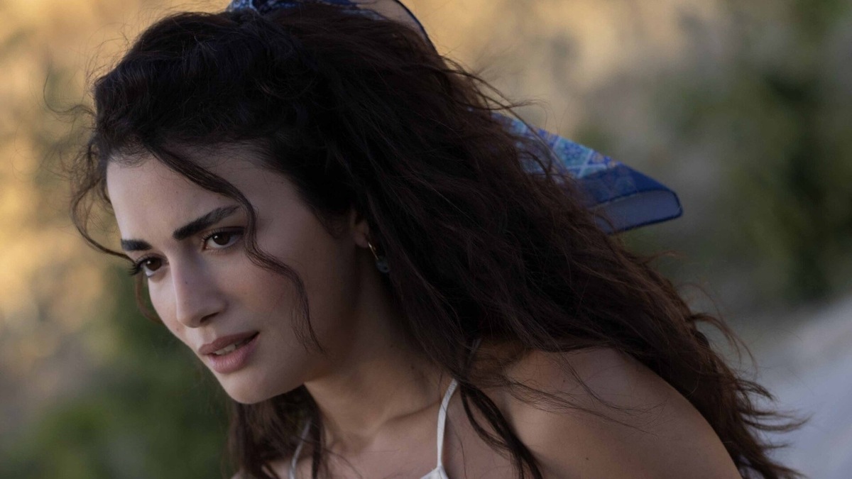 Главная героиня сериала "Сапфир". Источник: https://www.kinoafisha.info/series/8998/shots/