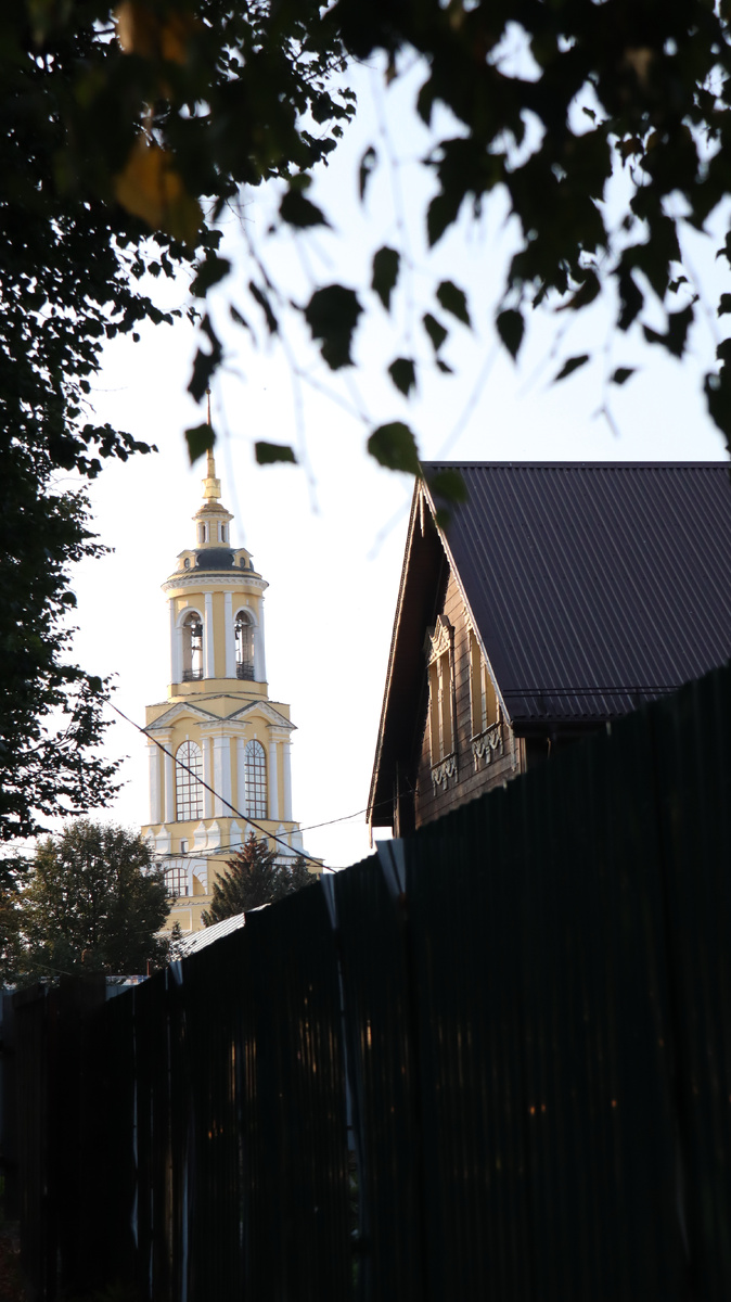 с одной из улочек города