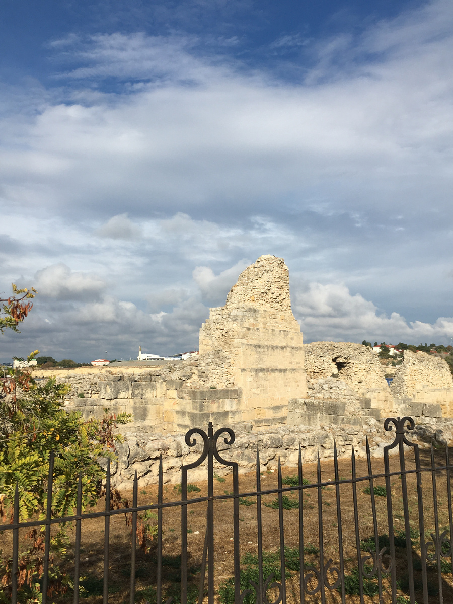 Камни Древнего Херсонеса 