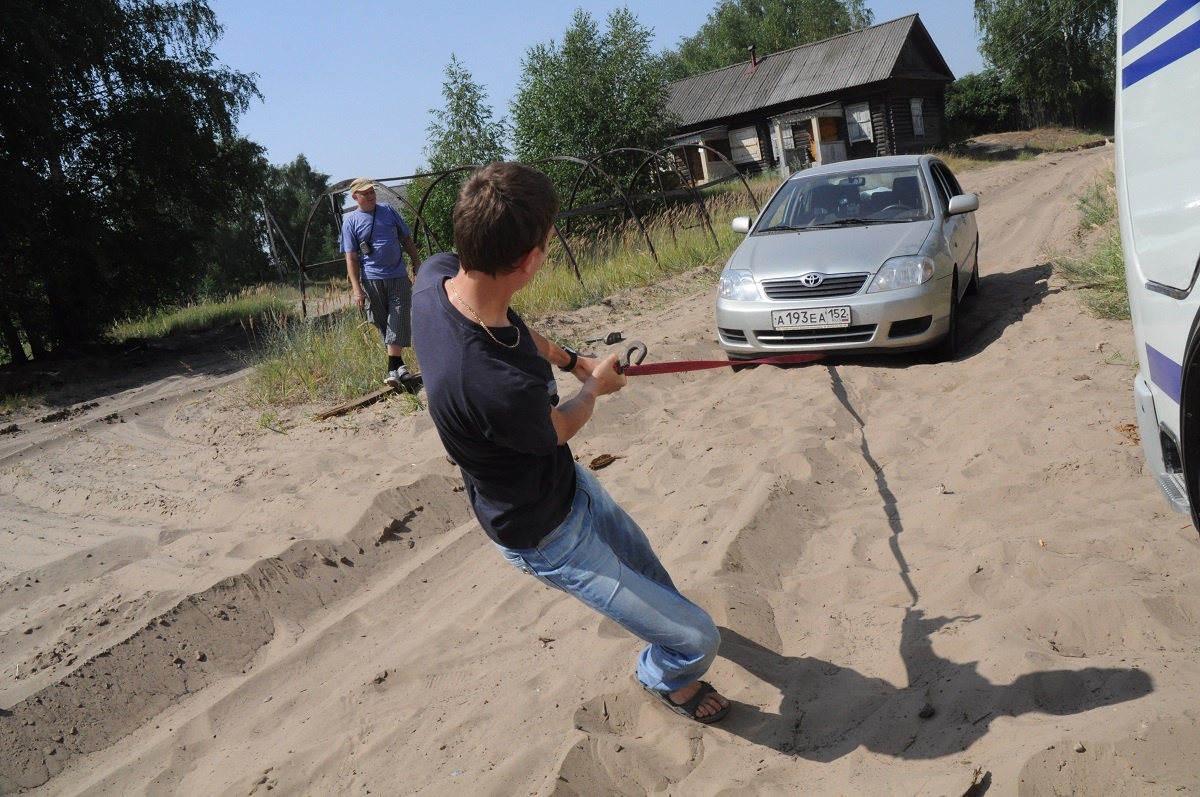    Нехватка бензина наблюдается во многих районах области