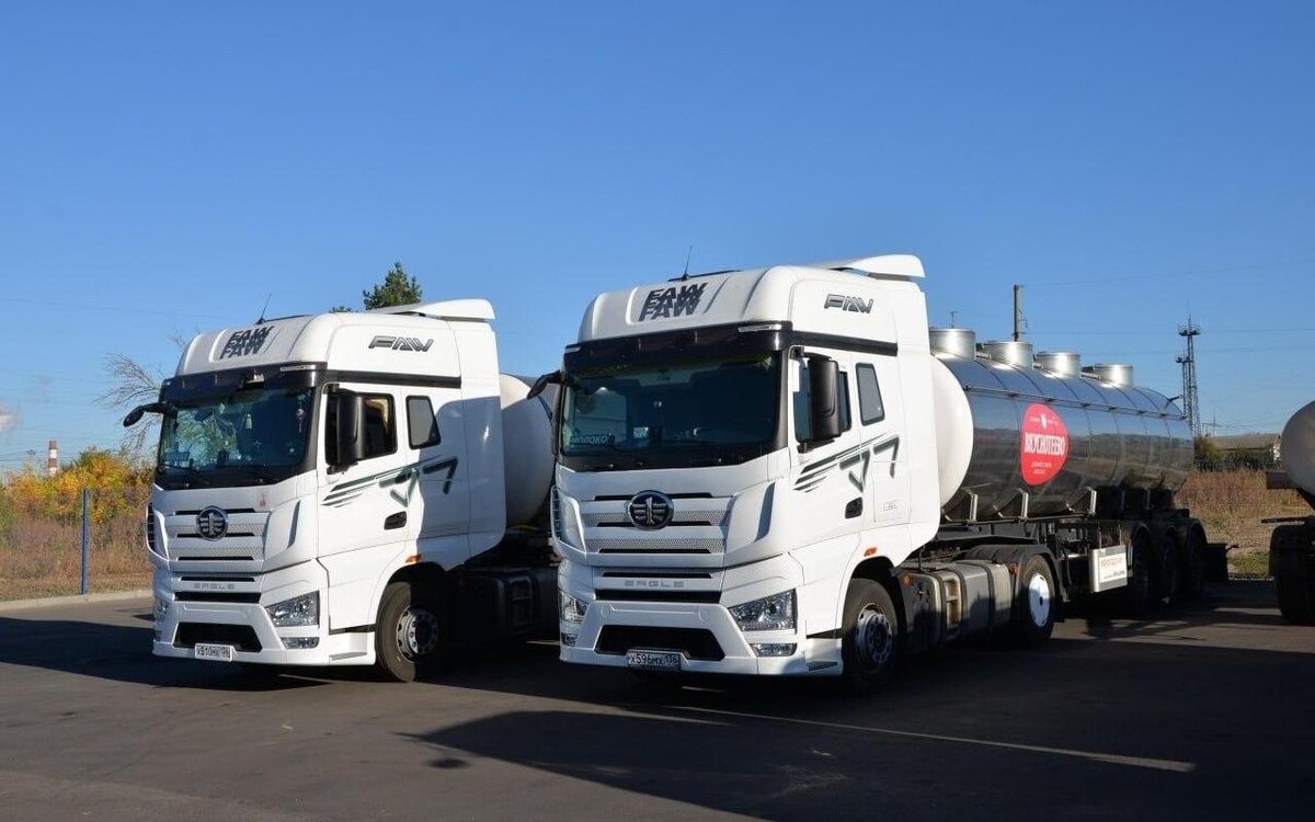    «Молвест» закупил 11 молоковозов для филиала в Калачеевском районе Фото – ГК «Молвест»