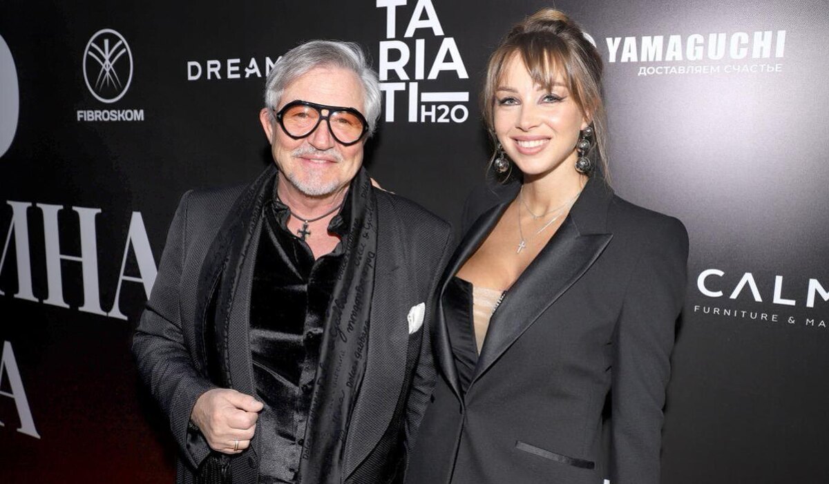     Полина и Дмитрий Дибровы официально развелись