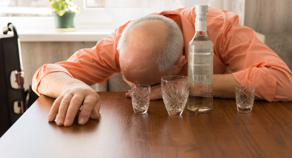 Как алкоголь влияет на психику: от эйфории до тревожности