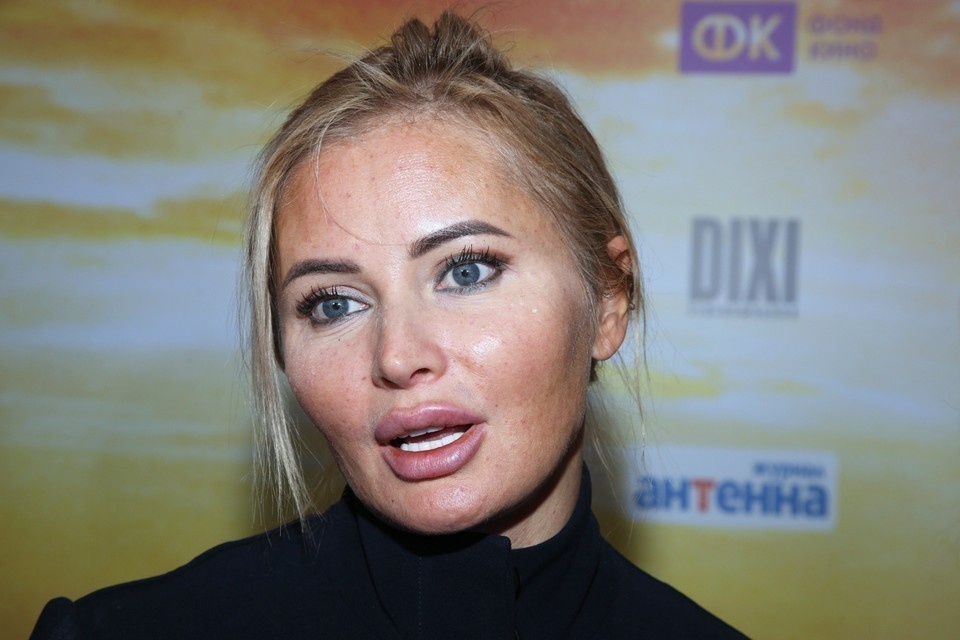    Суд взыскал с Даны Борисовой задолженность в пользу коллекторов Борис КУДРЯВОВ