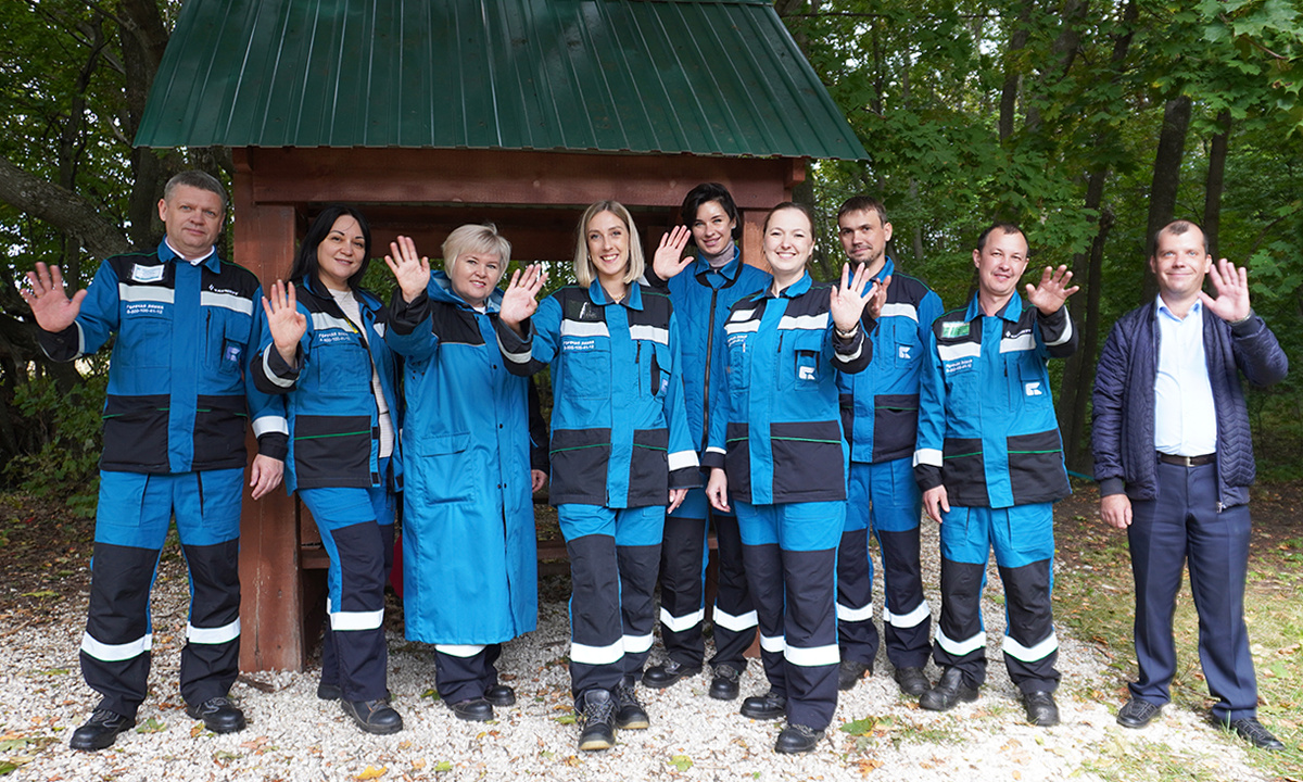 Подразделения предприятия следят за порядком на восстановленных родниках / Фото пресс-службы «Тольятти­каучука»