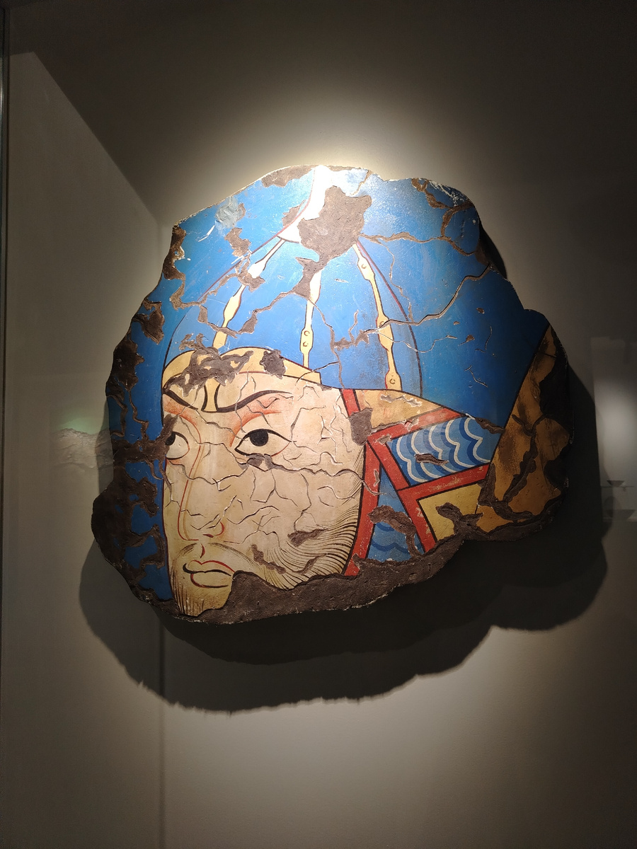 Изображение головы согдийского воина. Музей истории Самарканда. Фото автора