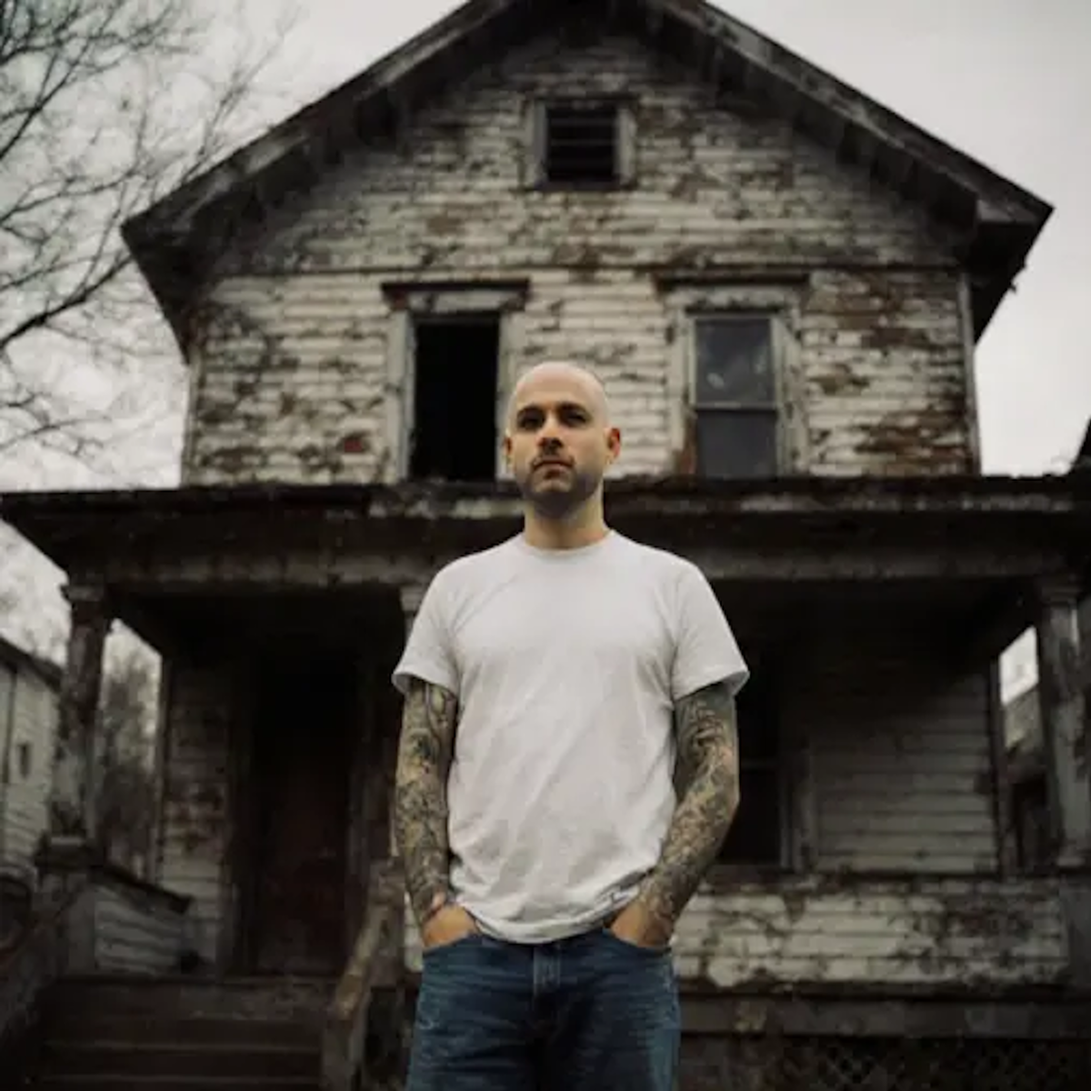 Изображение сгенерировано ИИ любые совпадения с реальной личностью случайны. 