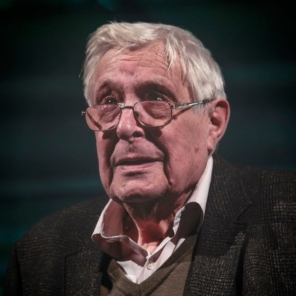     Олег Басилашвили ушел из БДТ