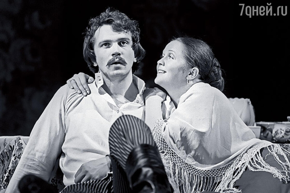 Виктор Корешков и Наталья Гундарева в спектакле «Леди Макбет Мценского уезда»