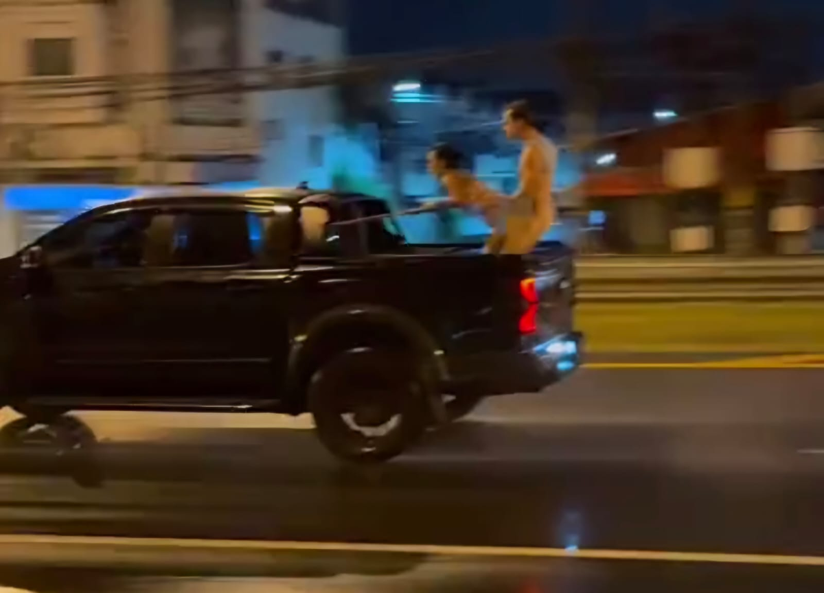 Имя девушки неизвестно, оператор тоже не схватил свою минуту славы. Все почести - только Дзугкоеву. 