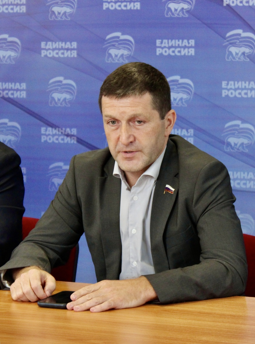 Депутат Гладких Б.М. 