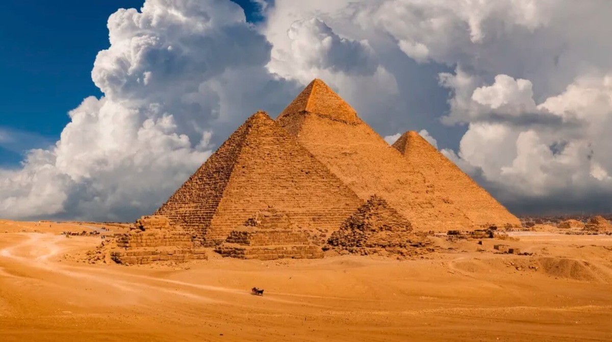    Тела фараонов покоятся в самых глубинах пирамид. Источник изображения: livescience.com