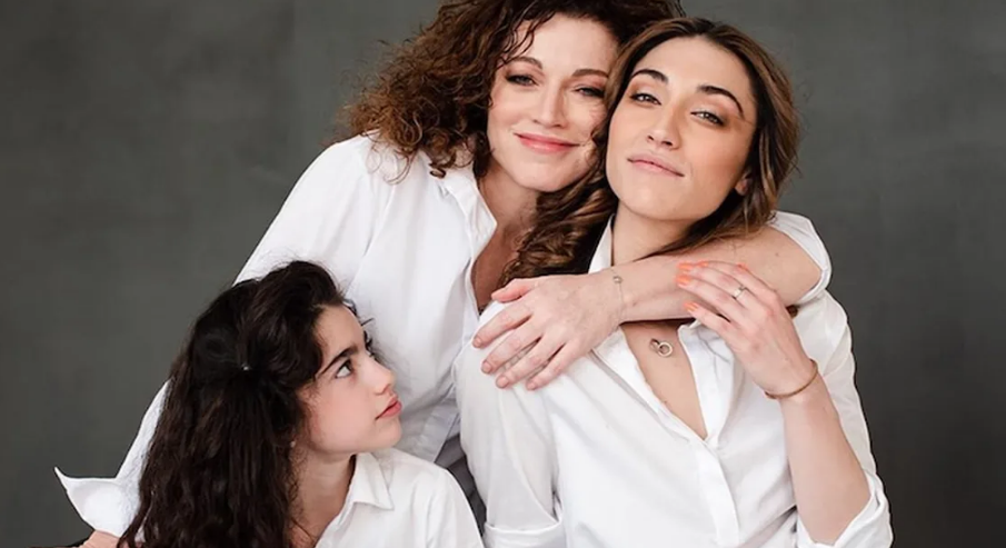 Хмельницкая с дочерьми