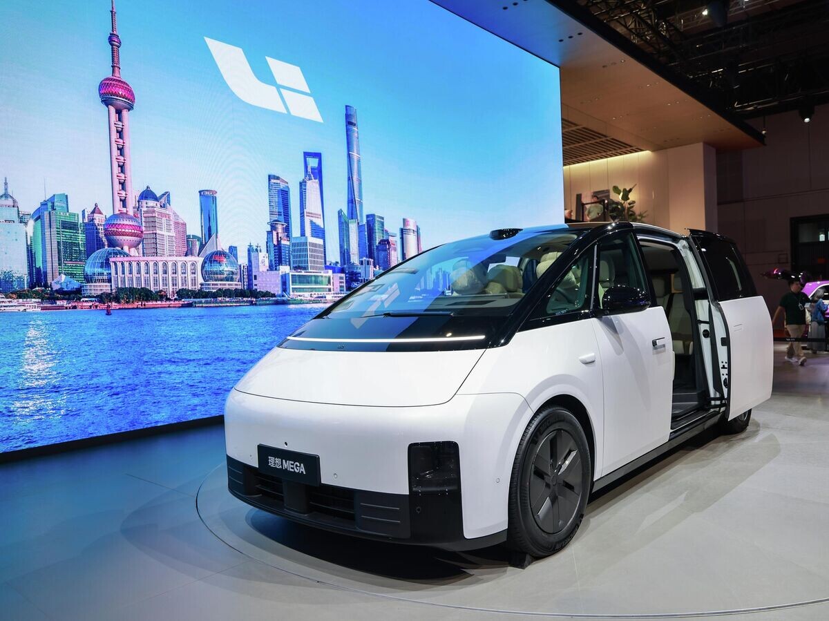    Автомобиль Li Xiang на 21-й Шанхайской международной выставке автомобильной промышленности© Getty Images / VCG