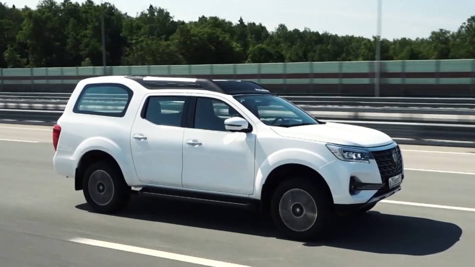 ФОТО: Кадр из программы "Минтранс", РЕН ТВ