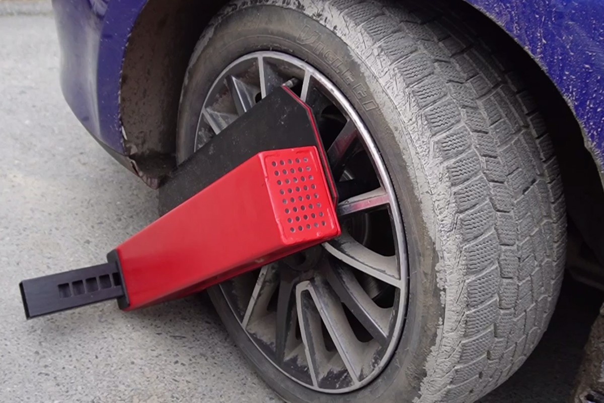     Кадр из видео: ГУФССП по Свердловской области