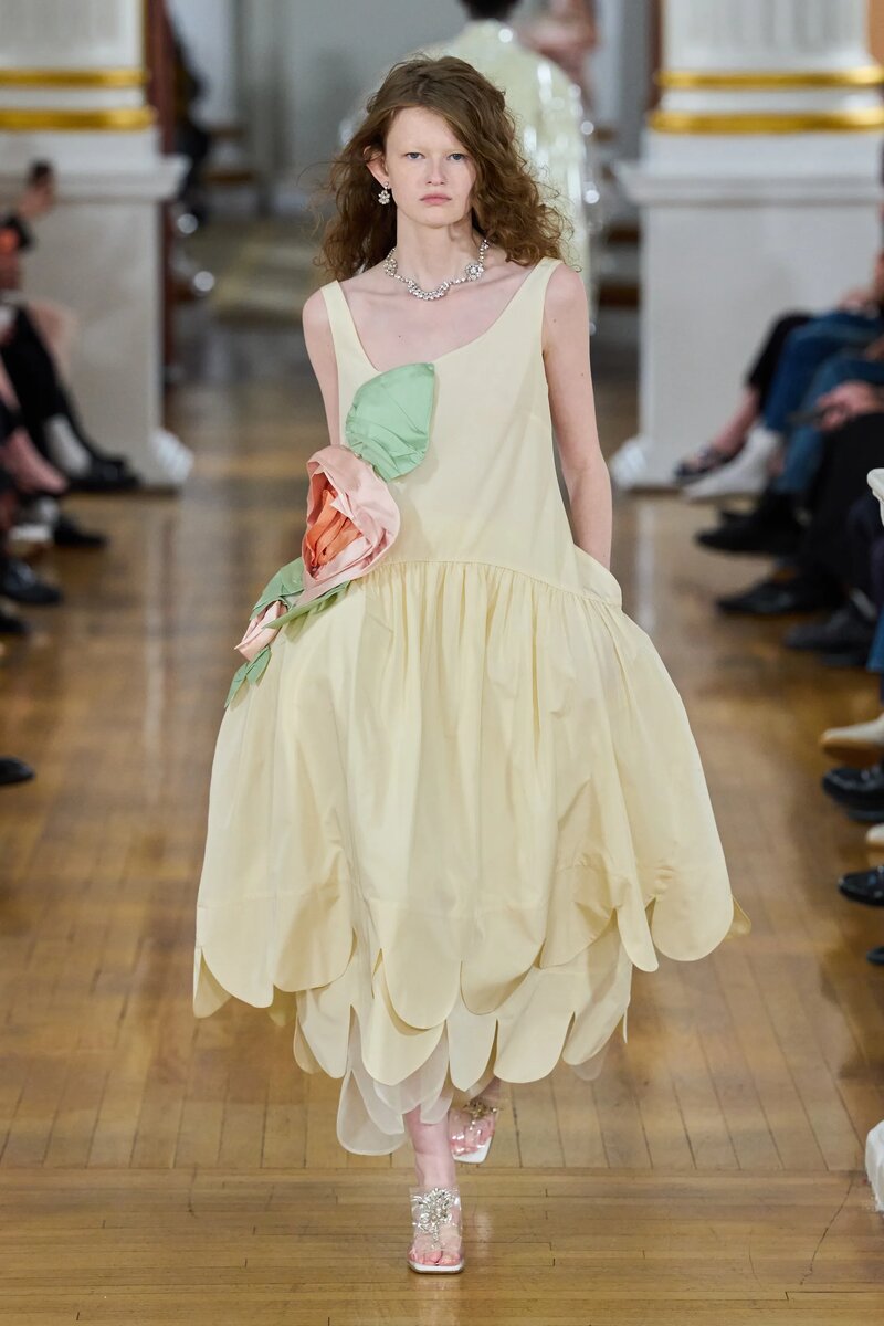 Simone Rocha Spring 2026 Ready-To-Wear