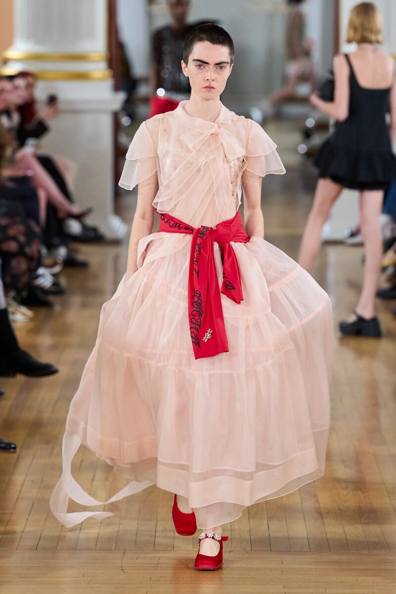 Simone Rocha Spring 2026 Ready-To-Wear
