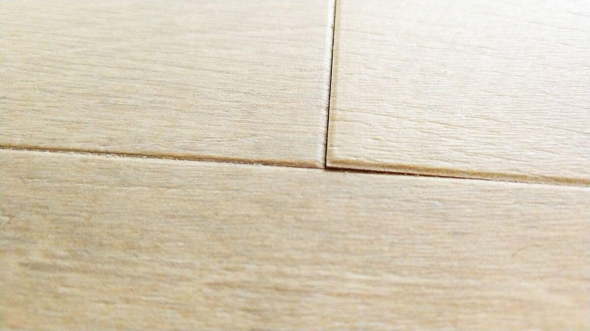 более 70% рекламаций по напольным покрытиям связаны не с самим материалом, а с нарушением правил подготовки основания.