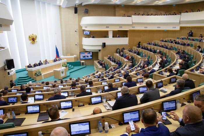 Обложка © Wikipedia / council.gov.ru