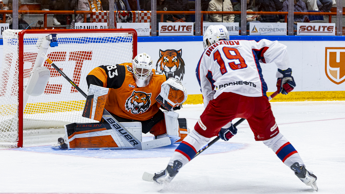 Источник: https://cska-hockey.ru/news/matchi/ne_smogli_zabit_v_khabarovske/