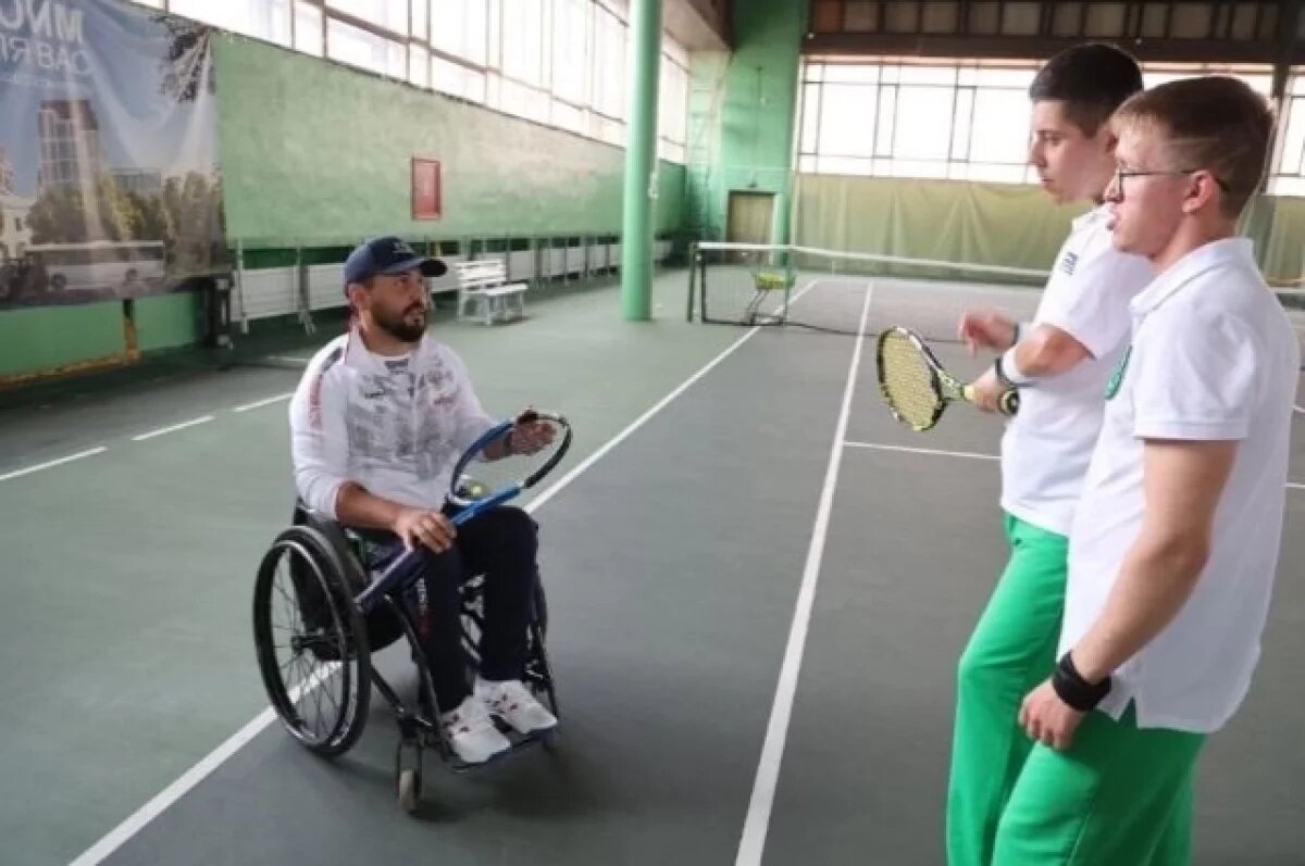    Крымчанам объяснили, как в регионе расширяют поддержку для людей с ОВЗ