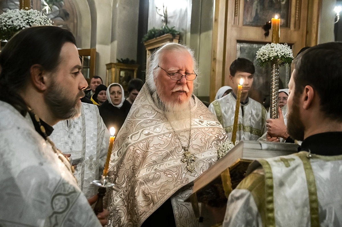 Димитрий Смирнов: «А если нам Бог нужен только для того, чтобы не болеть и не скорбеть, значит, пока ещё мы ничего не поняли. Значит, мы ещё пока не можем называть себя христианами».