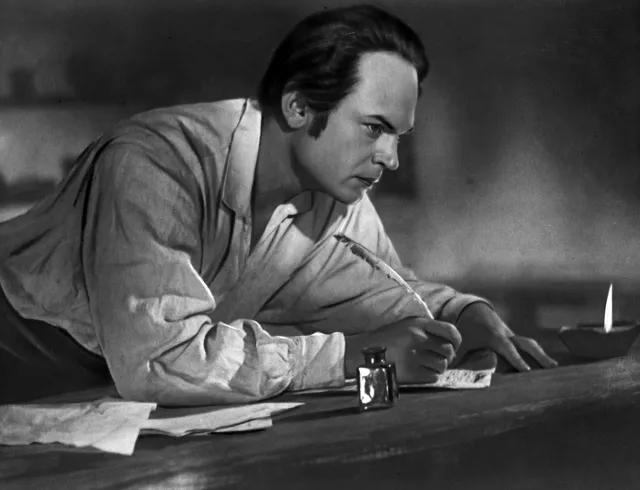 © РИА Новости . РИА Новости
Перейти в фотобанк
Кадр из фильма "Тарас Шевченко"