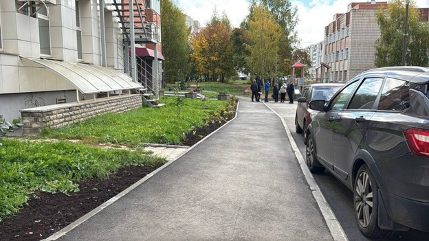    В Кирове отремонтировали дворы по инициативе жителей