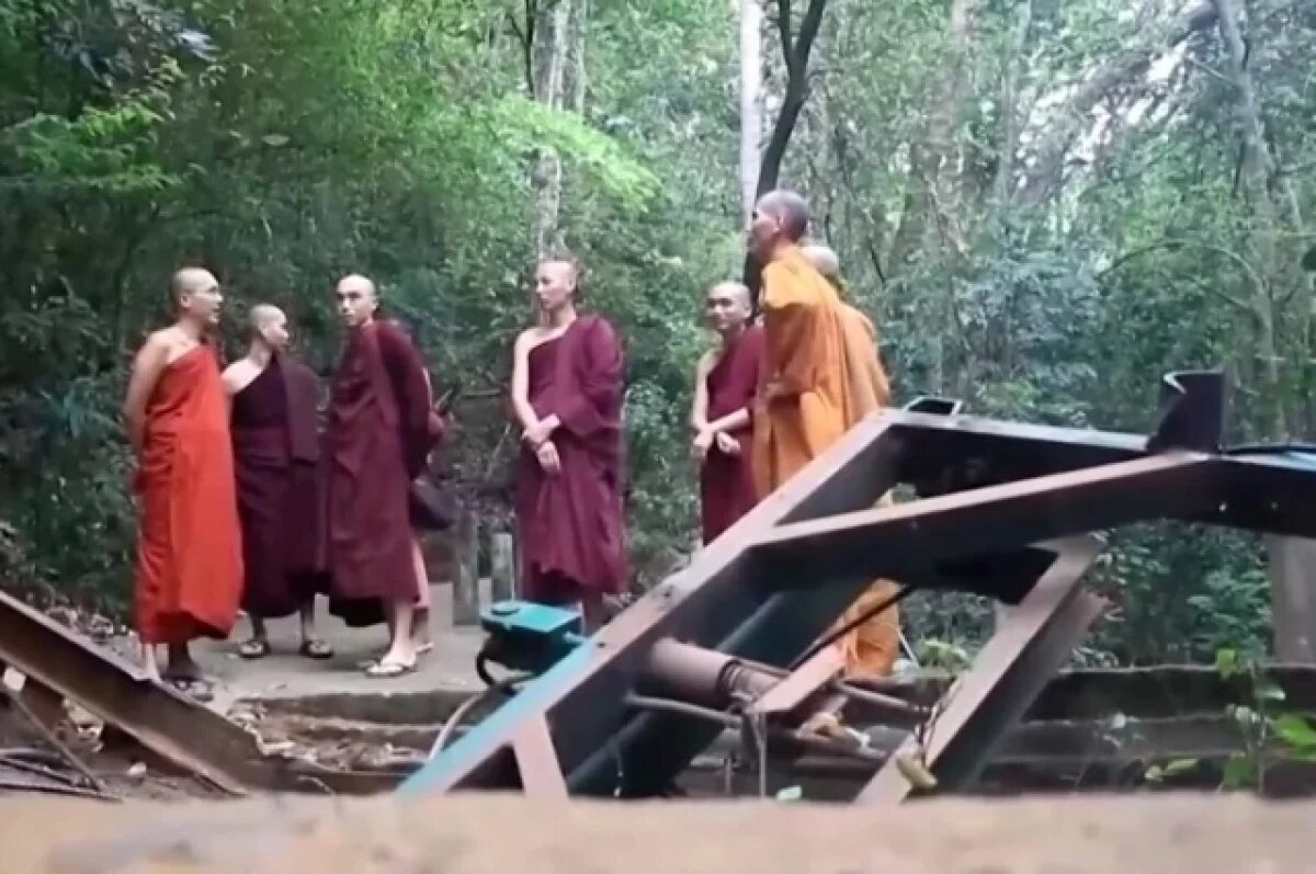    Появились кадры с места гибели в Шри-Ланке семи монахов, включая россиянина