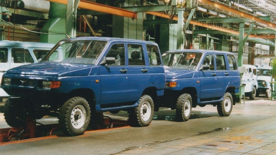 УАЗ-3160 на конвейере