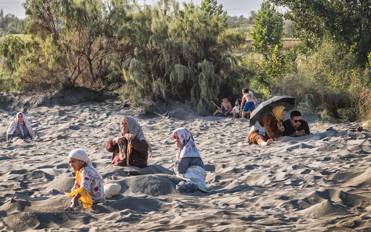 На бархане Бустон-Бува. Фото Андрея Кудряшова/«Фергана»