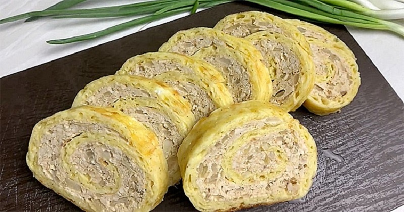 Сырный рулет с курицей: эффектно, быстро и из простых продуктов