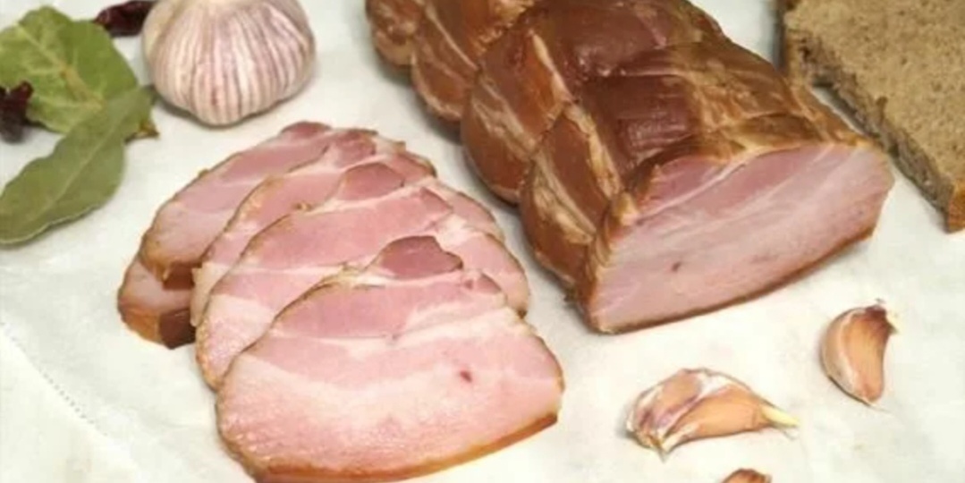 Вместо колбасы на завтрак: моя любимая мясная нарезка из свиной грудинки