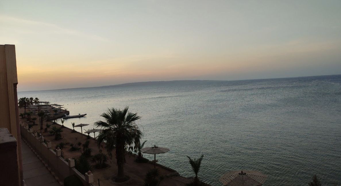 Красное море на закате