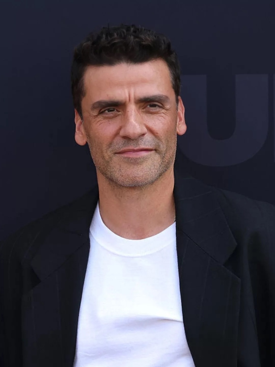 Оскар Айзек | источник фото фан-аккаунт актера