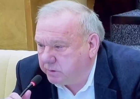    «Вы что творите, я вас спрашиваю?!» Генерал Шаманов выступил против переименования казачьих станиц в Чечне