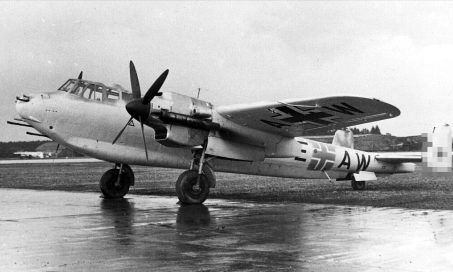 Немецкий ночной истребитель Dornier Do 217 N-2.