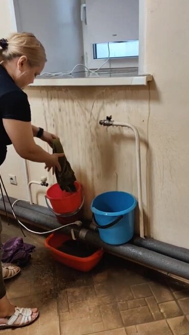    Особняк на Каратанова из-за ремонта дороги топит дождями. Фото: Из личного архива/ Анастасия Сысоева